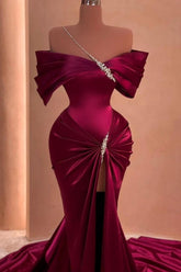 Glamorous Long Floor-Length Mermaid Off-The-Shoulder Split Front Stain Prom Dresses with Beads